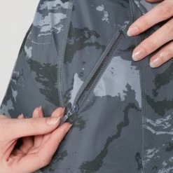 Mountain Hardwear Crater Lake Hoodie - Women's -Mountain Hardwear store 0336bbf1 f525 496d acbe 76f21232045c