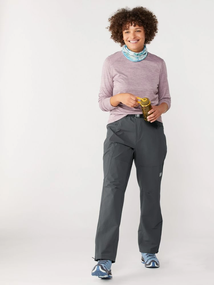 Mountain Hardwear Chockstone Alpine Pants - Women's 6 Mountain Hardwear Chockstone Alpine Pants - Women's - Image 4