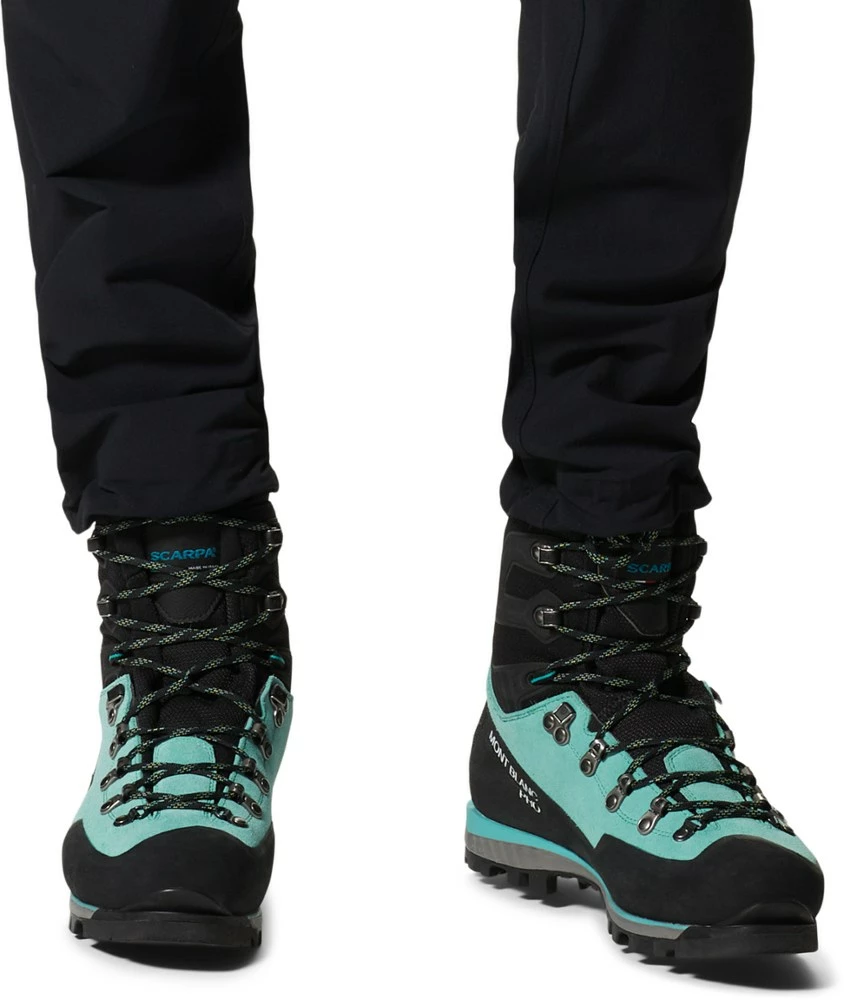 Mountain Hardwear Chockstone Alpine Pants - Women's 10 Mountain Hardwear Chockstone Alpine Pants - Women's - Image 8