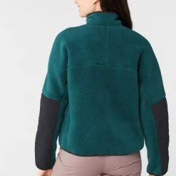 Mountain Hardwear HiCamp Fleece Pullover - Women's -Mountain Hardwear store 5d996721 50ac 4874 9d83 1e889189a7f2